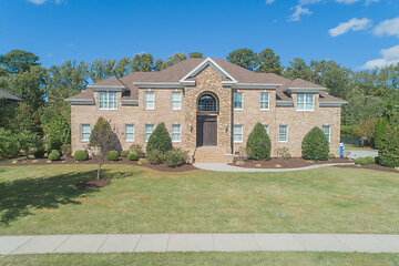 Click to Read Chesapeake Aerial Real Estate Photo Shoot