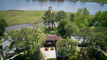 Click to Read Norfolk waterfront real estate aerial photography shoot