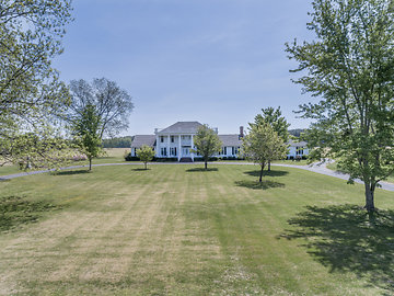 Click to Read Aerial real estate shoot for large property